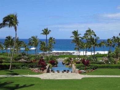 Pacific Views From this Magnificent Kapalua Beach Villa